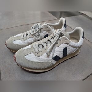 Veja Men's Rio Branco Sneakers (Size 9)